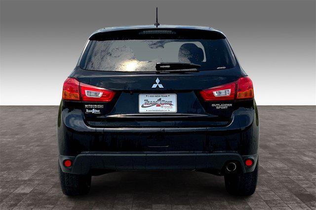 Photo of 2015 Labrador Black Pearl Mitsubishi Outlander Sport