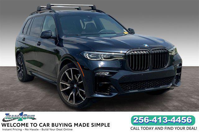 Photo of 2022 Carbon Black Metallic BMW X7