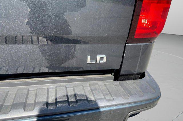 Photo of 2019 Graphite Metallic Chevrolet Silverado 1500