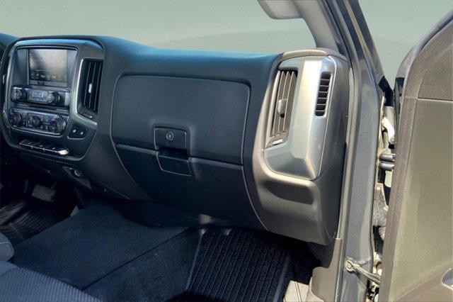 Photo of 2019 Graphite Metallic Chevrolet Silverado 1500