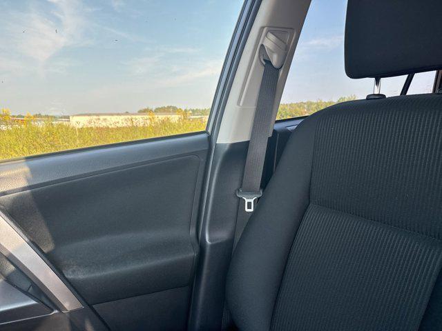Photo of 2018 Magnetic Gray Metallic Toyota RAV4