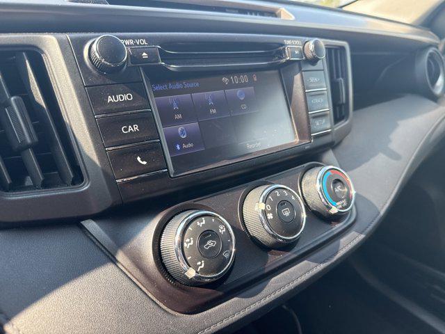 Photo of 2018 Magnetic Gray Metallic Toyota RAV4