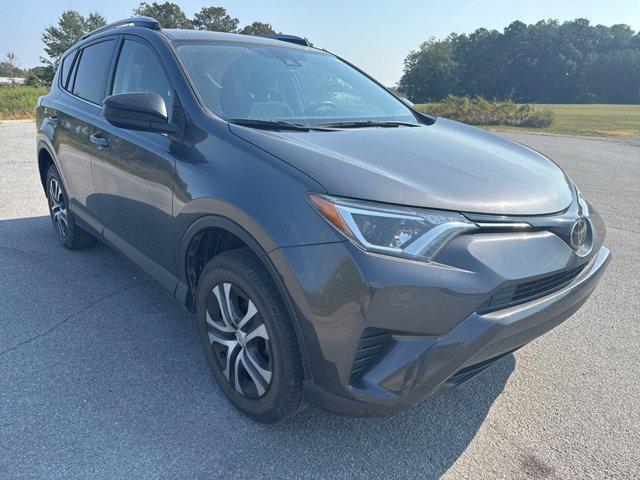 Photo of 2018 Magnetic Gray Metallic Toyota RAV4