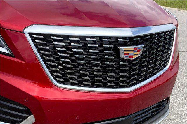 Photo of 2025 Radiant Red Tintcoat Cadillac XT5
