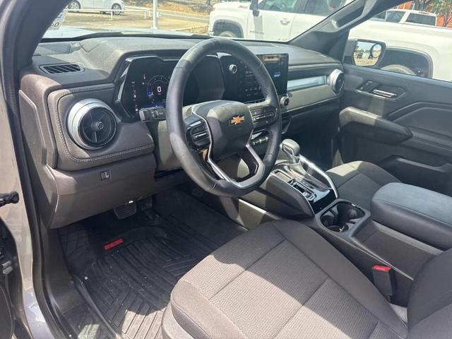 Photo of 2023 Gray Chevrolet Colorado