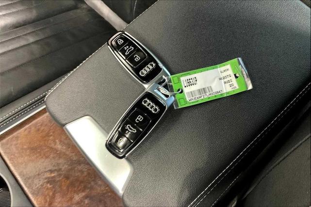 Photo of 2020 Mythos Black Metallic Audi A6
