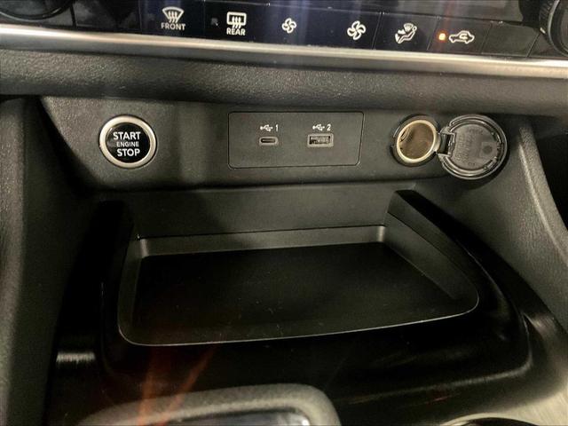 Photo of 2023 Pearl White Tricoat Nissan Rogue