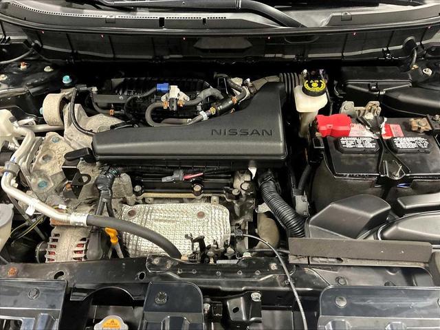 Photo of 2019 Magnetic Black Pearl Nissan Rogue