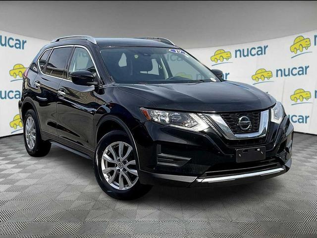 Photo of 2019 Magnetic Black Pearl Nissan Rogue
