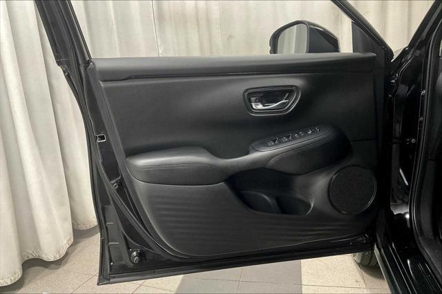Photo of 2023 Crystal Black Pearl Honda HR-V