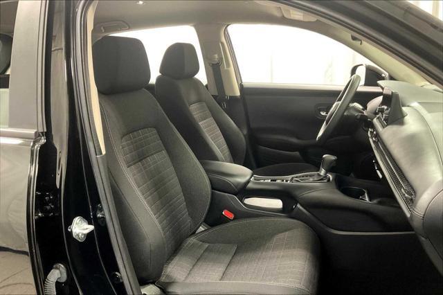 Photo of 2023 Crystal Black Pearl Honda HR-V