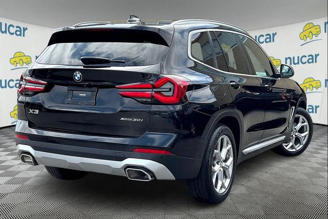 Photo of 2022 Black Sapphire Metallic BMW X3