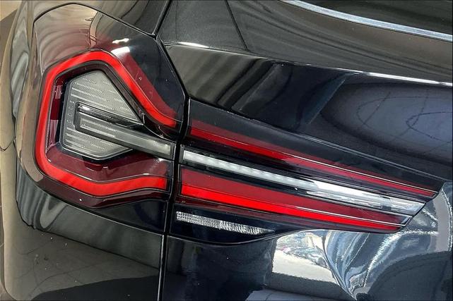 Photo of 2022 Black Sapphire Metallic BMW X3