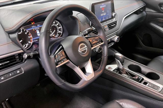 Photo of 2021 Scarlet Ember Tintcoat Nissan Altima