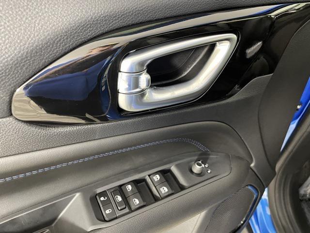 Photo of 2025 Hydro Blue Pearlcoat Jeep Compass