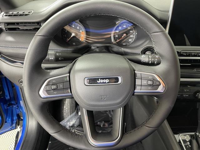 Photo of 2025 Hydro Blue Pearlcoat Jeep Compass