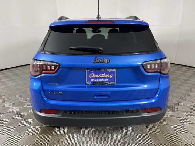 Photo of 2025 Hydro Blue Pearlcoat Jeep Compass