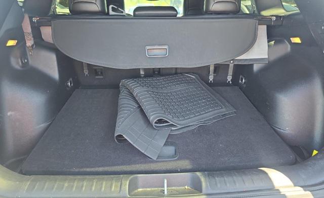 Photo of 2021 Slate Blue Pearlcoat Jeep Cherokee