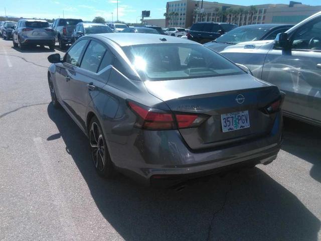 Photo of 2023 Gun Metallic Nissan Altima