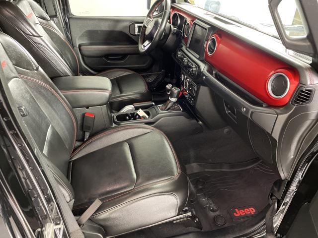 Photo of 2020 Black Clearcoat Jeep Gladiator