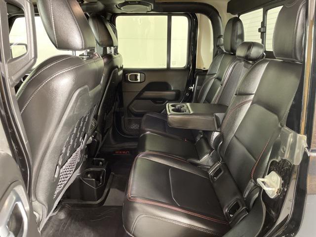 Photo of 2020 Black Clearcoat Jeep Gladiator