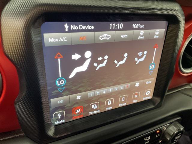 Photo of 2020 Black Clearcoat Jeep Gladiator