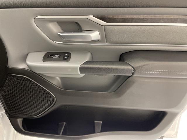 Photo of 2022 Bright White Clearcoat RAM 1500