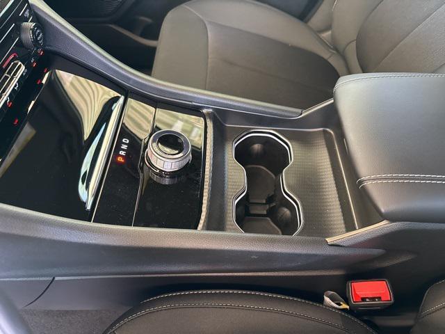 Photo of 2025 Baltic Gray Metallic Clearcoat Jeep Grand Cherokee L
