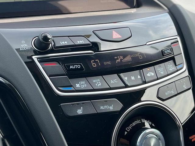 Photo of 2025 Platinum White Pearl Acura RDX