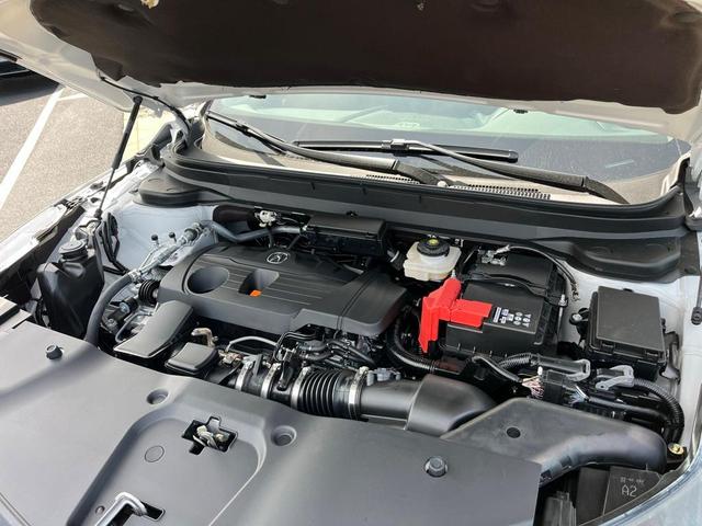 Photo of 2025 Platinum White Pearl Acura RDX