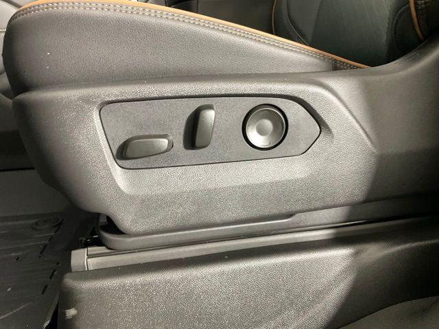 Photo of 2025 Onyx Black GMC Yukon