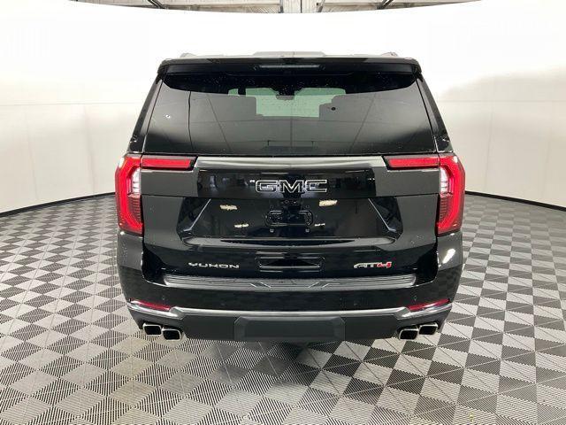 Photo of 2025 Onyx Black GMC Yukon