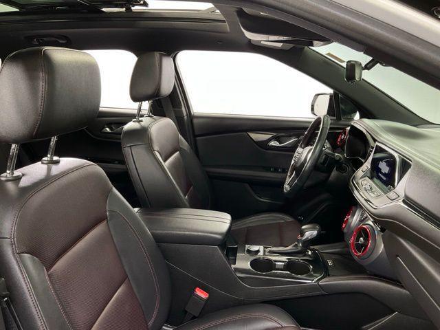 Photo of 2019 Summit White Chevrolet Blazer