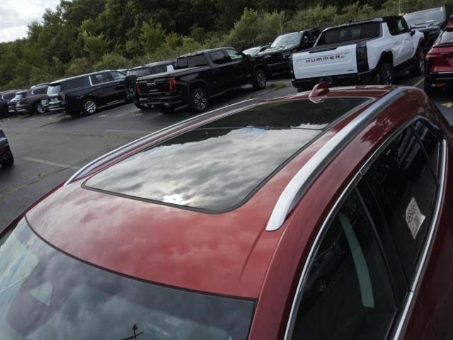 Photo of 2024 Cinnabar Metallic Buick Envision