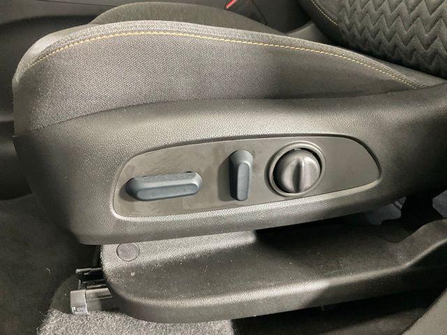 Photo of 2022 Iron Gray Metallic Chevrolet Equinox