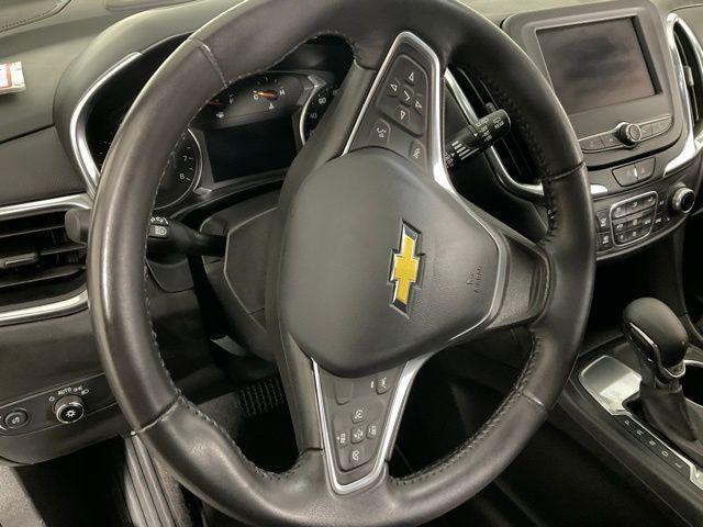 Photo of 2022 Iron Gray Metallic Chevrolet Equinox
