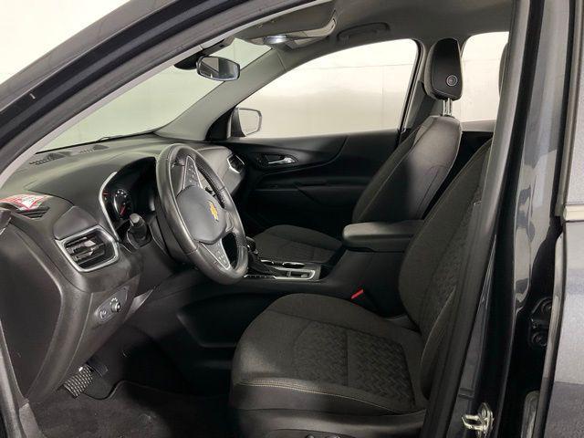 Photo of 2022 Iron Gray Metallic Chevrolet Equinox