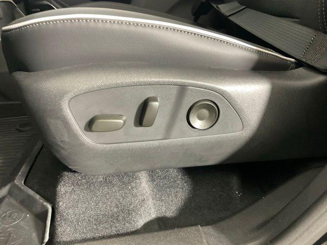 Photo of 2026 ebony twilight metallic Buick Enclave