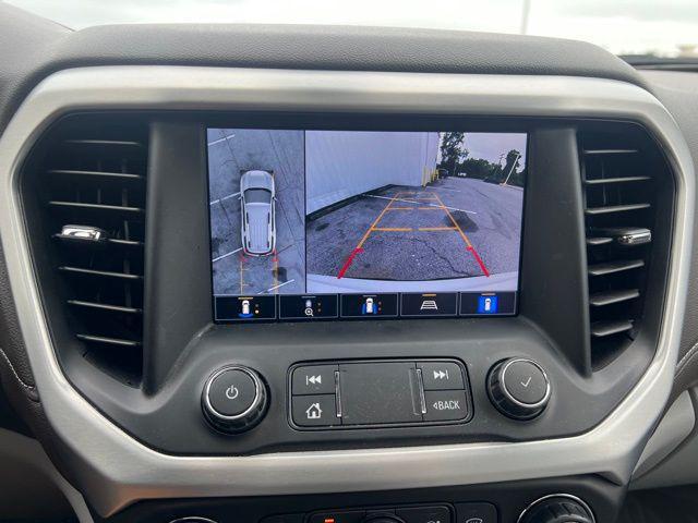 Photo of 2021 Summit White GMC Acadia
