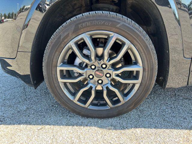 Photo of 2022 Ebony Twilight Metallic GMC Terrain