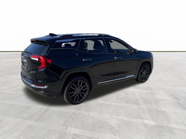 Photo of 2022 Ebony Twilight Metallic GMC Terrain