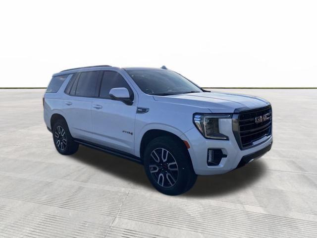 Photo of 2024 White Frost Tricoat GMC Yukon