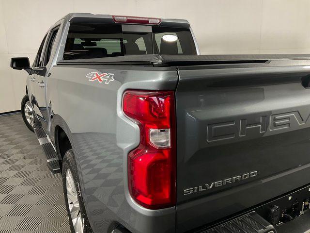 Photo of 2022 Satin Steel Metallic Chevrolet Silverado 1500