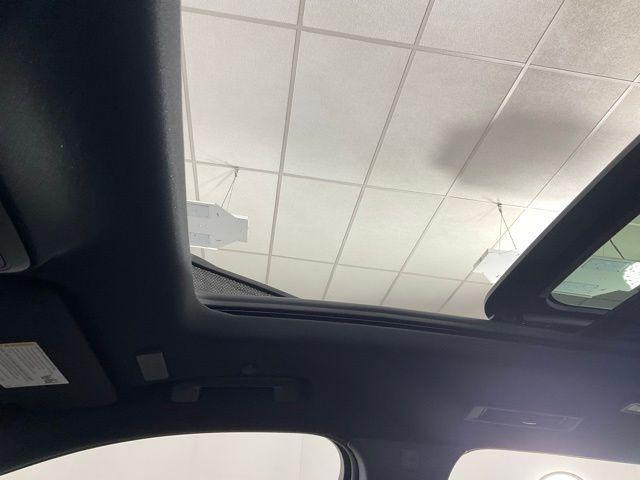 Photo of 2025 Ebony Twilight Metallic GMC Acadia