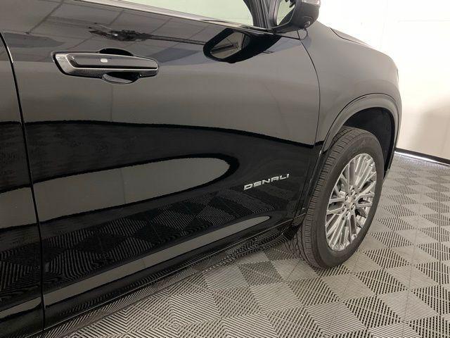 Photo of 2025 Ebony Twilight Metallic GMC Acadia