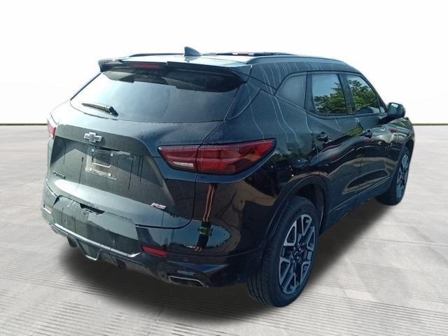 Photo of 2024 Black Chevrolet Blazer