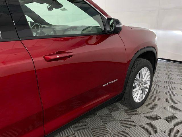 Photo of 2025 Volcanic Red Tintcoat GMC Acadia