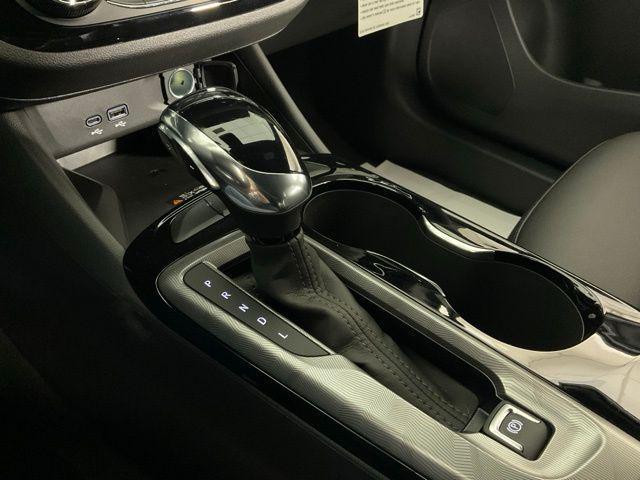 Photo of 2025 Moonstone Gray Metallic Buick Envista
