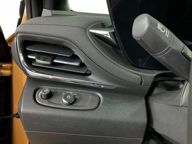 Photo of 2025 Copper Ice Metallic Buick Envista