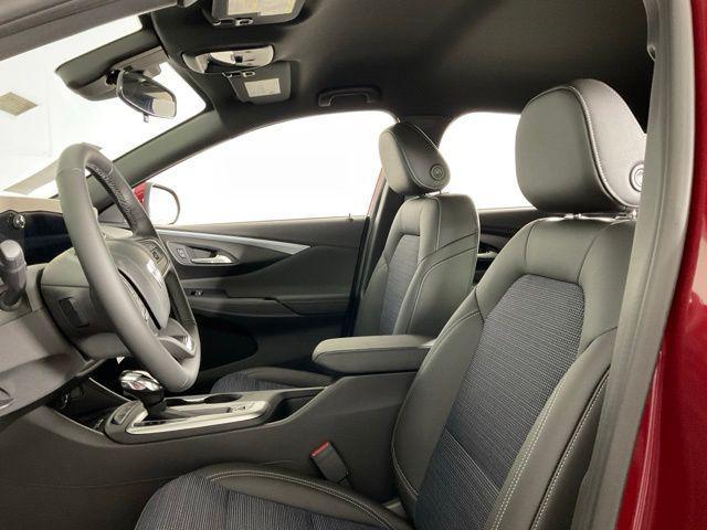 Photo of 2025 Cinnabar Metallic Buick Envista
